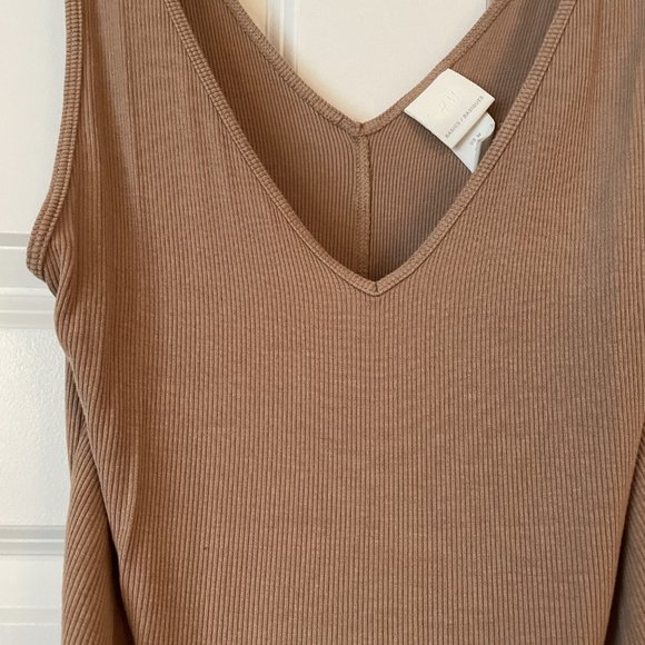 H&M Ribbed Tank Body Suit - Picture 2 of 3